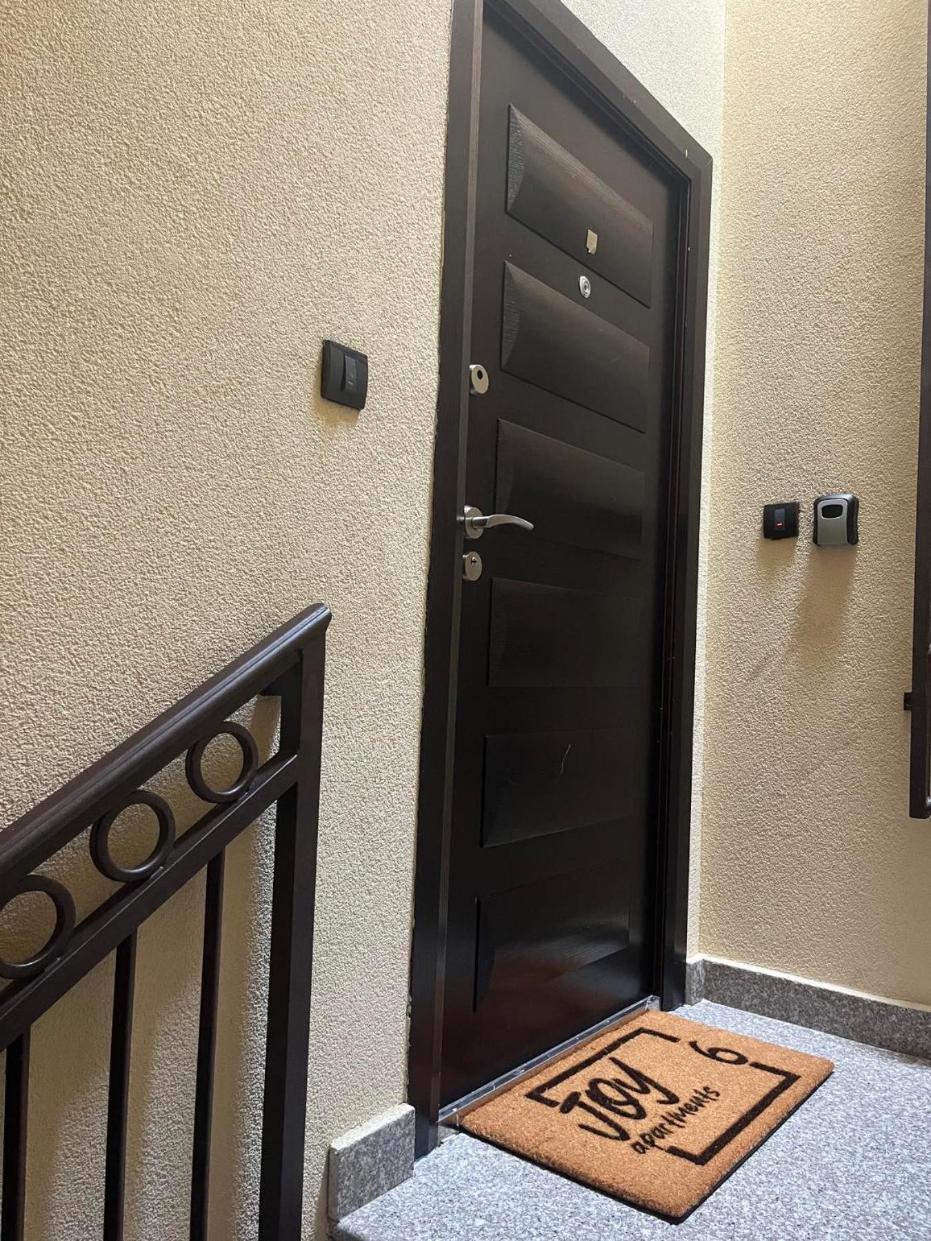 Joy Apartment 6 Belgrado Buitenkant foto